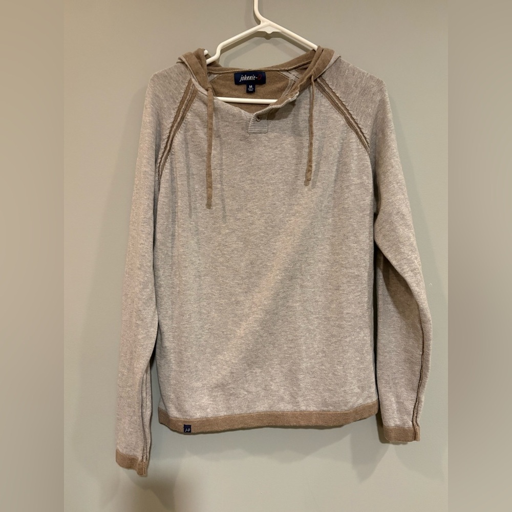 🍀Johnnie O Light Gray and Tan Knit Sweater